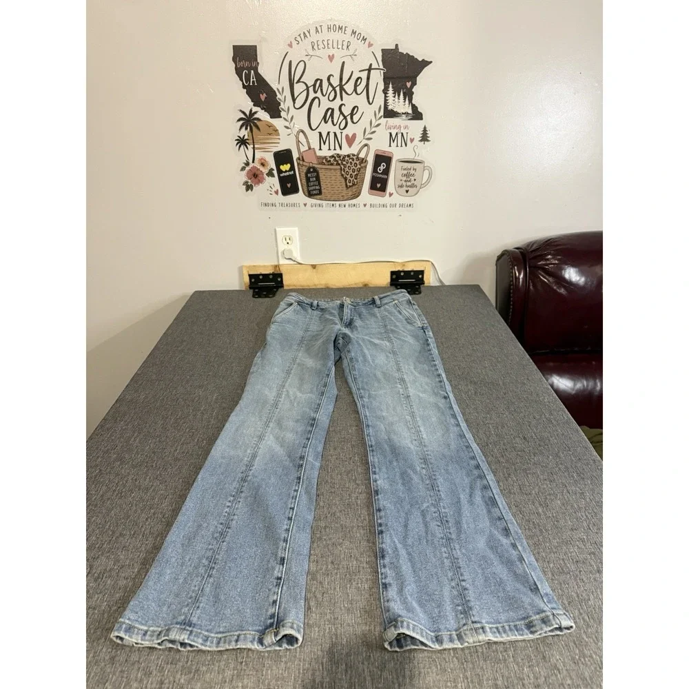 Michael Kors Women's Bootcut Light Wash Blue Denim Jeans Stretch Mid Rise Sz 6